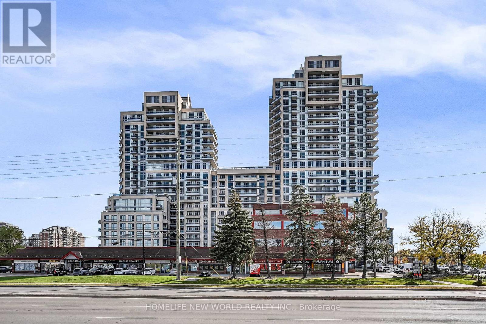 1004 - 9205 YONGE STREET, Richmond Hill, Ontario