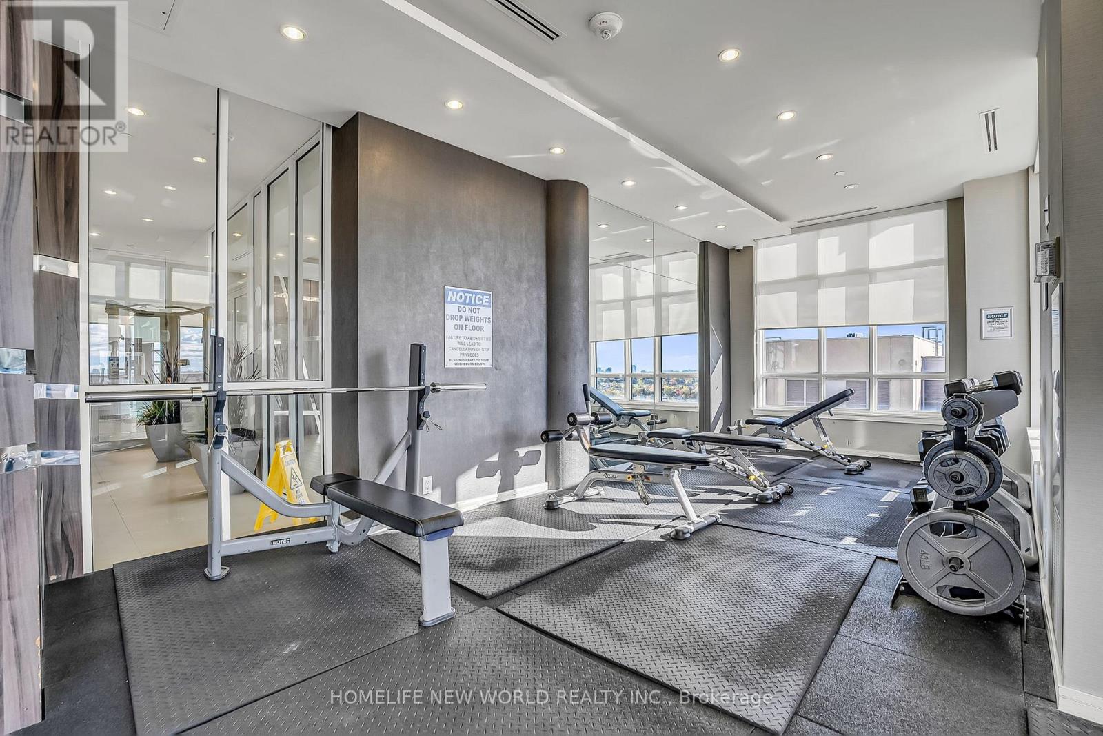 1004 - 9205 Yonge Street, Richmond Hill, Ontario  L4C 1V5 - Photo 29 - N12568902