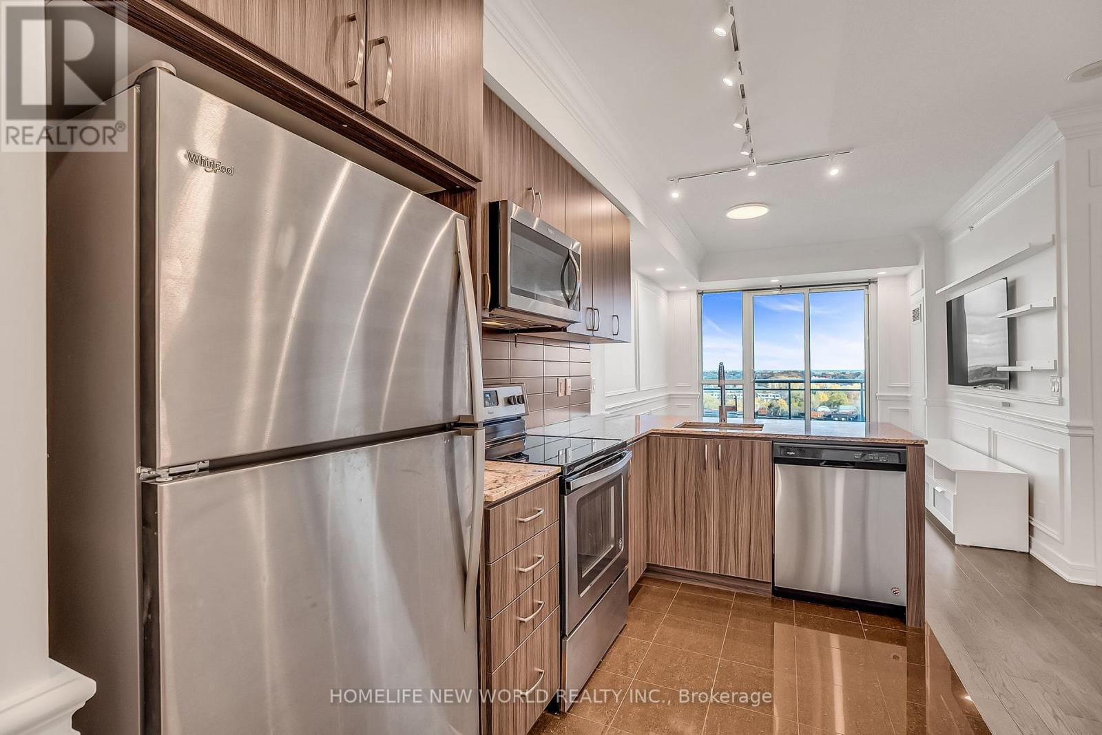 1004 - 9205 Yonge Street, Richmond Hill, Ontario  L4C 1V5 - Photo 9 - N12568902