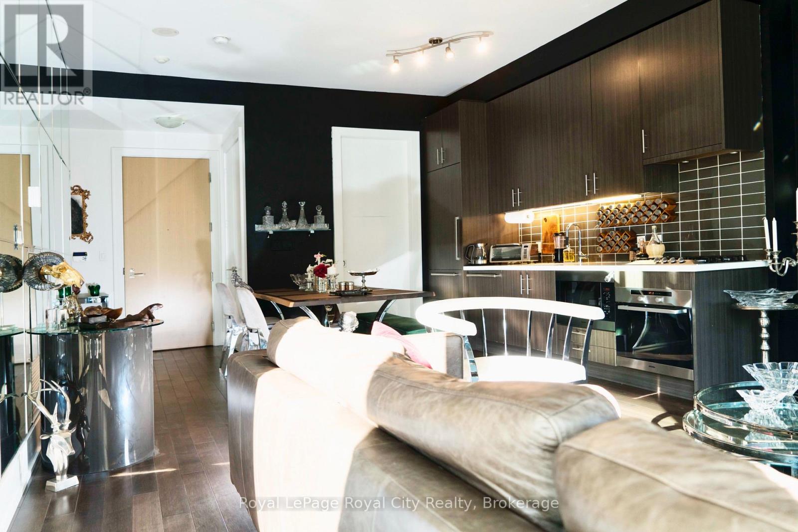 830 - 39 Queens Quay E, Toronto, Ontario  M5E 0A5 - Photo 11 - C12567874