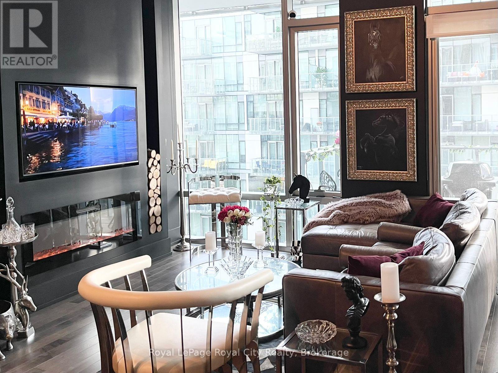 830 - 39 Queens Quay E, Toronto, Ontario  M5E 0A5 - Photo 4 - C12567874