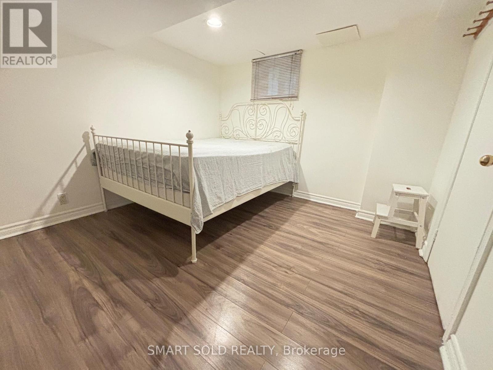 Bsmt - 51 Thirteenth Street, Toronto, Ontario  M8V 3H3 - Photo 2 - W12568918