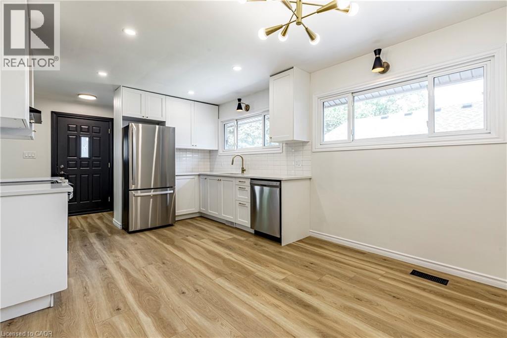 20 Burfield Avenue, Hamilton, Ontario  L8T 2J9 - Photo 10 - 40789923