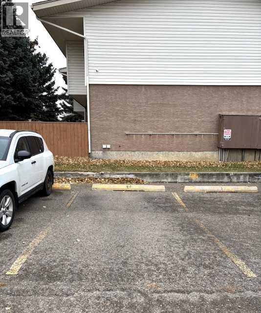 33, 1915 18 Avenue N, Lethbridge, Alberta  T1H 4V6 - Photo 4 - A2269211