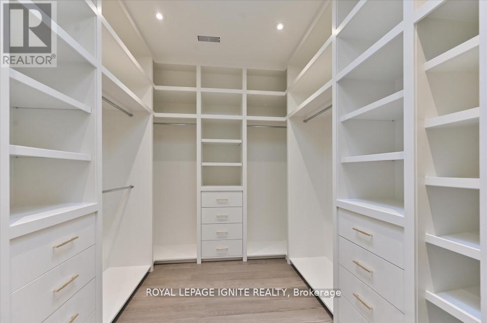 86 Glentworth Road, Toronto, Ontario  M2J 2E8 - Photo 38 - C12568940