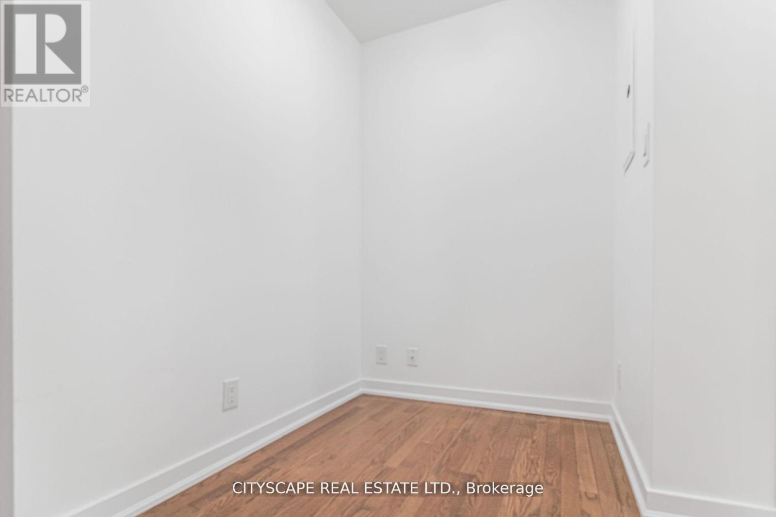 3910 - 12 York Street, Toronto, Ontario  M5J 0A5 - Photo 17 - C12568952