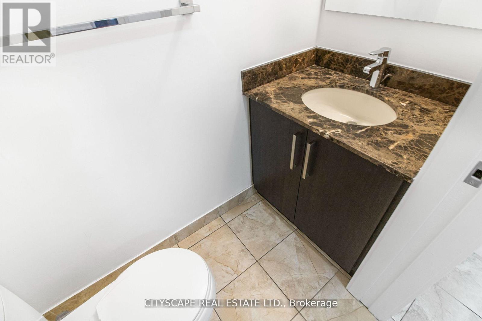 3910 - 12 York Street, Toronto, Ontario  M5J 0A5 - Photo 19 - C12568952