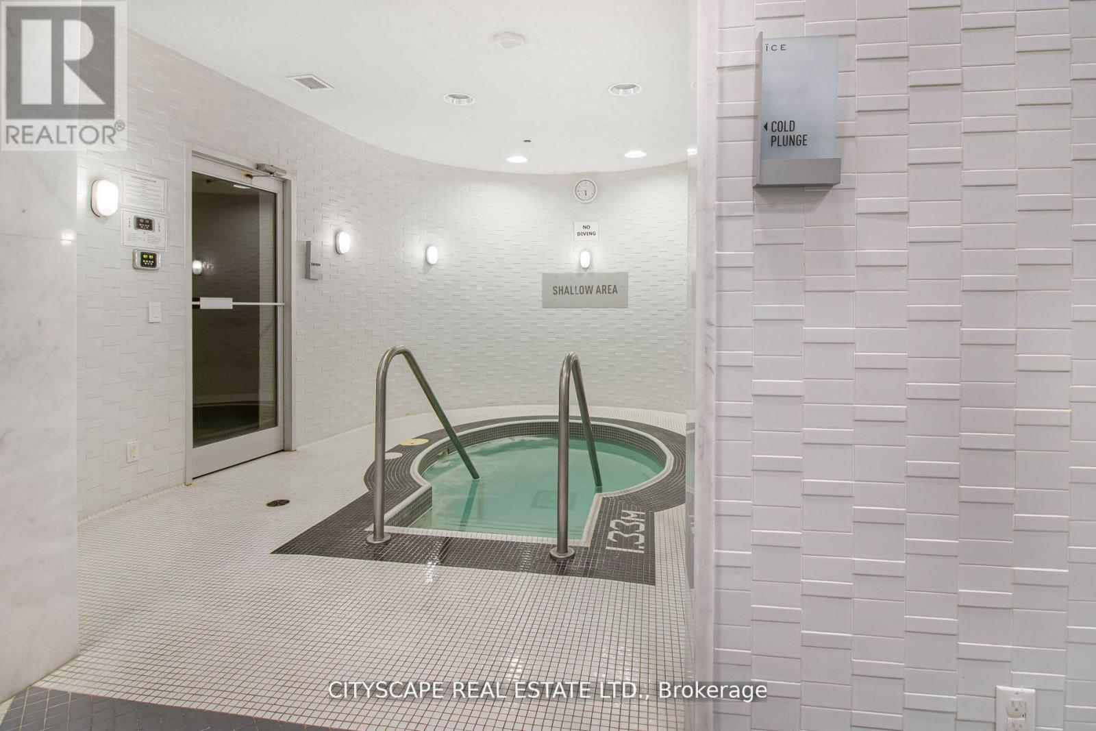 3910 - 12 York Street, Toronto, Ontario  M5J 0A5 - Photo 32 - C12568952