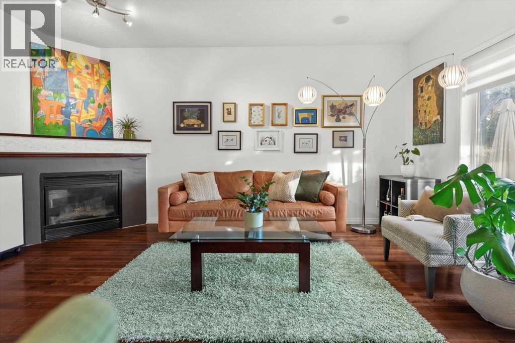 110 Cougar Ridge Circle Sw, Calgary, Alberta  T3H 5R7 - Photo 9 - A2263540