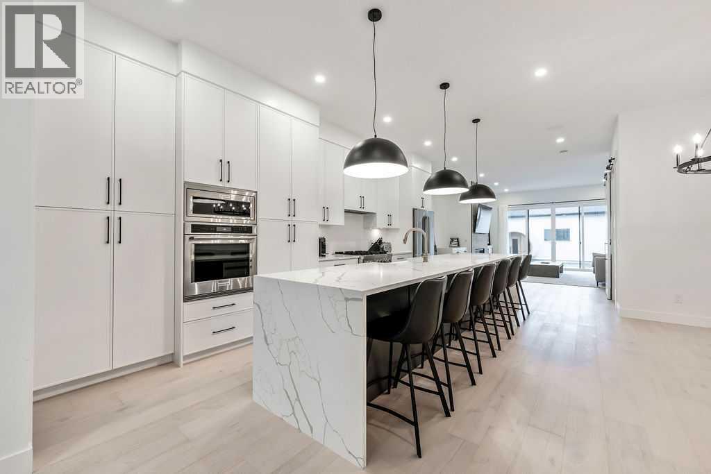 2024 50 Avenue Sw, Calgary, Alberta  T2T 2W3 - Photo 4 - A2272021