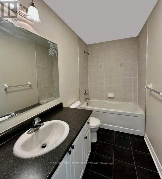 4 - 3215 Thomas Street, Mississauga, Ontario  L5M 0M2 - Photo 10 - W12568948