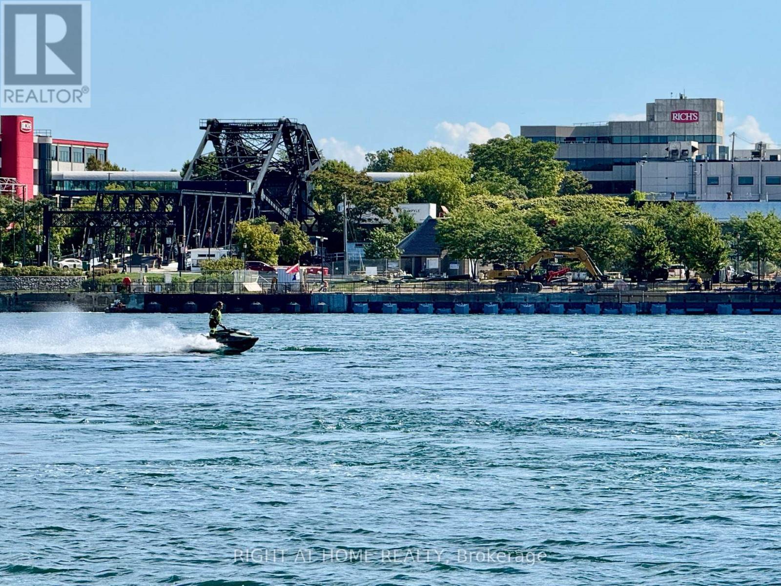 144 Waterloo Street, Fort Erie, Ontario  L2A 3K2 - Photo 39 - X12568932