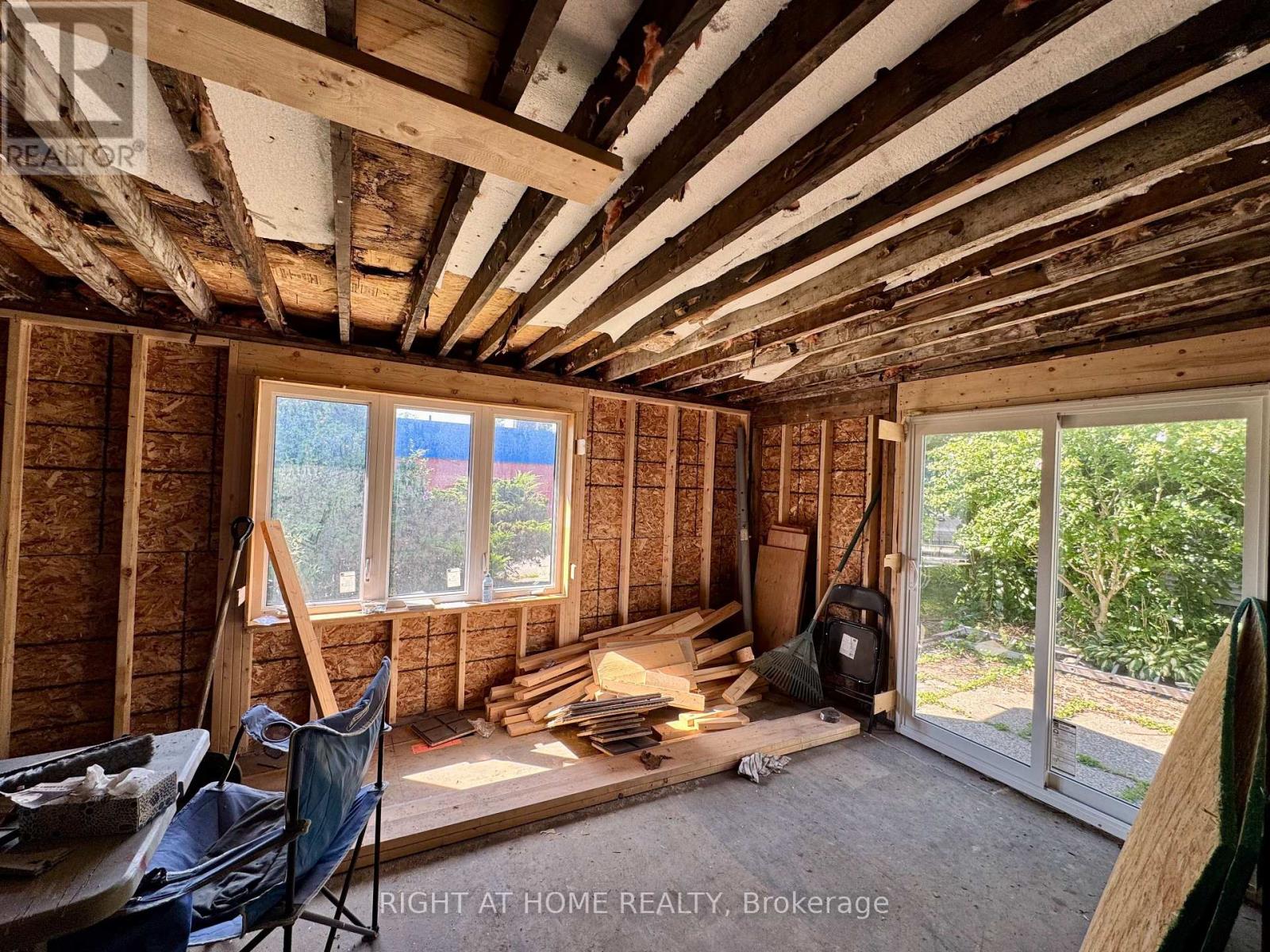 144 Waterloo Street, Fort Erie, Ontario  L2A 3K2 - Photo 9 - X12568932