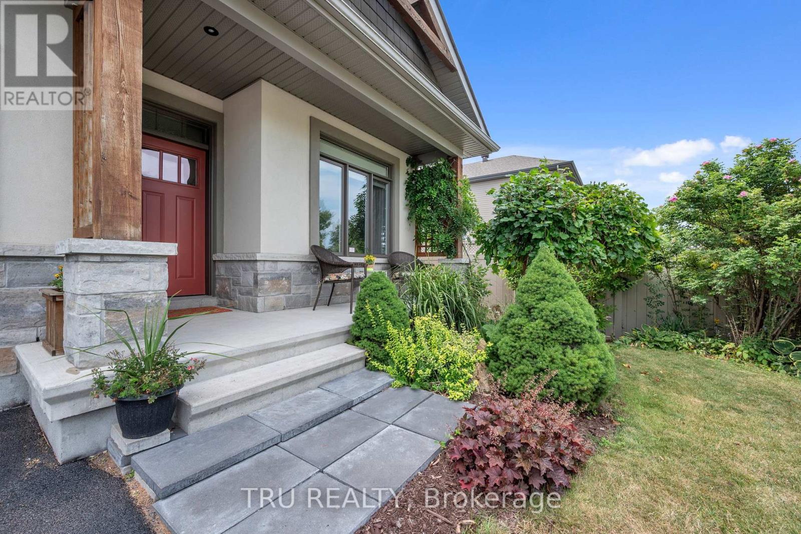 590 Robert Hill Street, Mississippi Mills, Ontario  K0A 1A0 - Photo 3 - X12568970