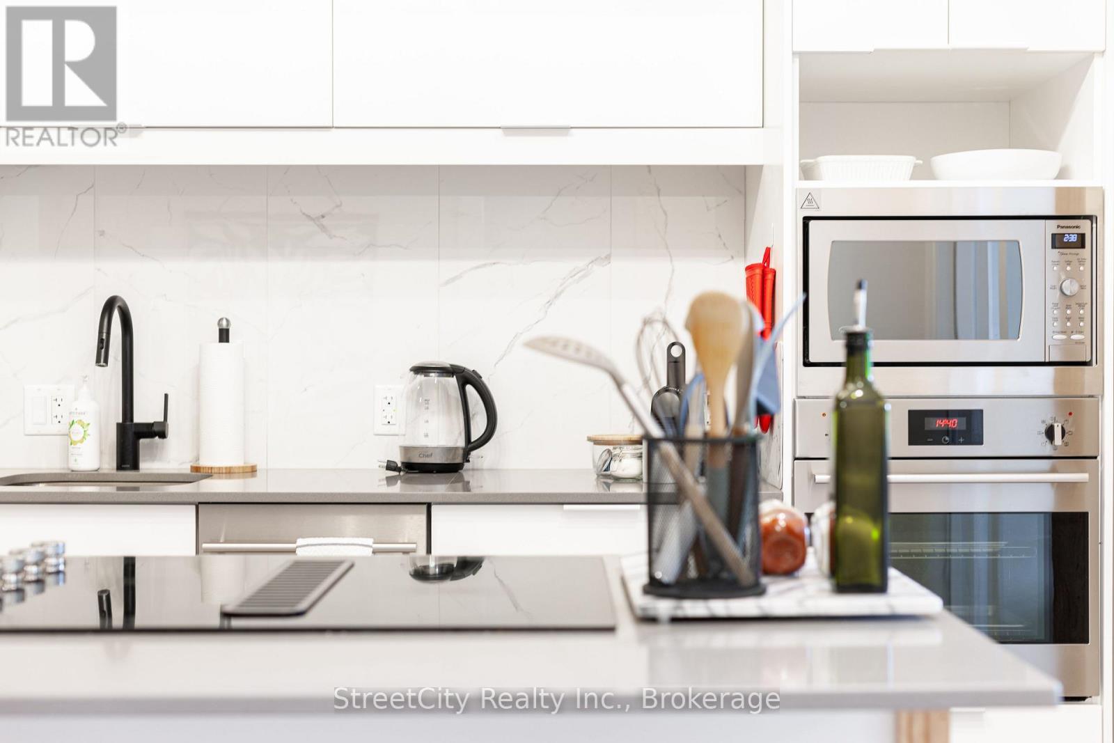 104 - 245 Downie Street, Stratford, Ontario  N5A 1X5 - Photo 11 - X12394270