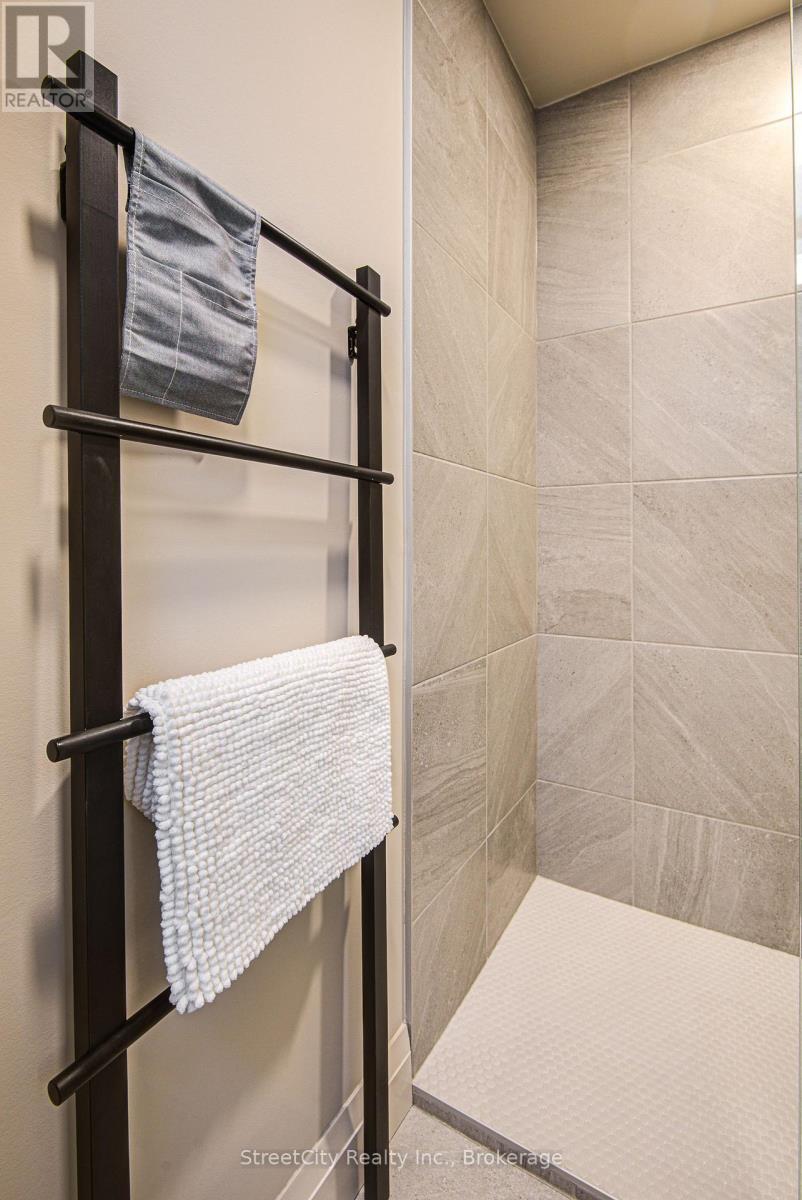 104 - 245 Downie Street, Stratford, Ontario  N5A 1X5 - Photo 19 - X12394270