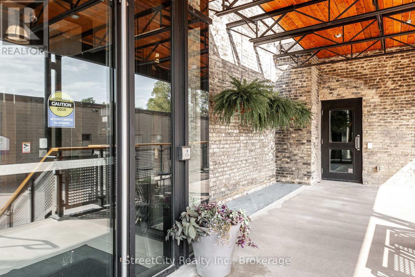 104 - 245 Downie Street, Stratford, Ontario  N5A 1X5 - Photo 22 - X12394270