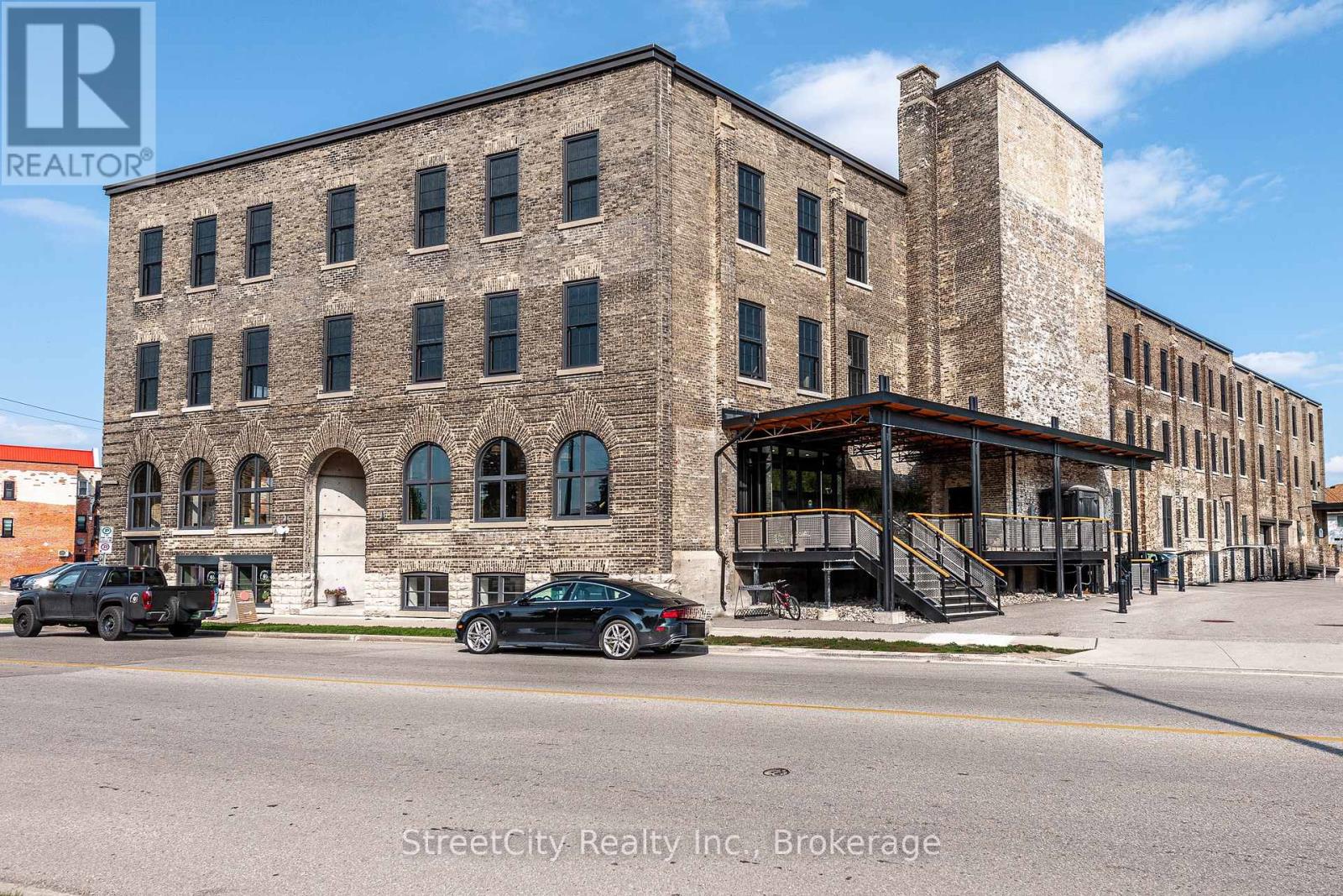 104 - 245 Downie Street, Stratford, Ontario  N5A 1X5 - Photo 2 - X12394270