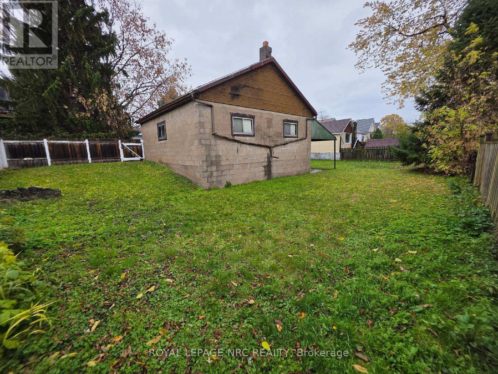 6414 Taylor Street, Niagara Falls, Ontario  L2G 2G1 - Photo 17 - X12568978