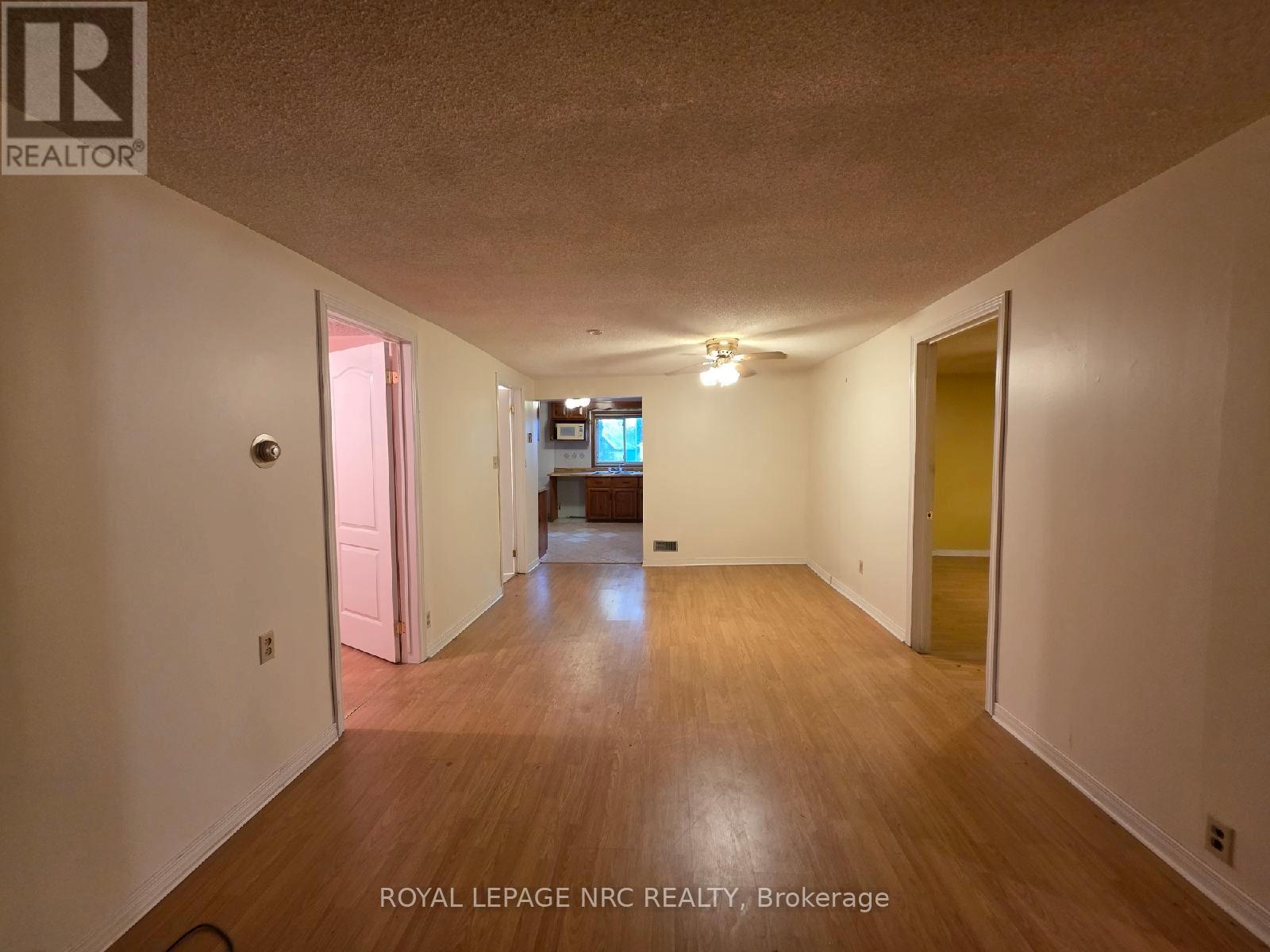 6414 Taylor Street, Niagara Falls, Ontario  L2G 2G1 - Photo 6 - X12568978