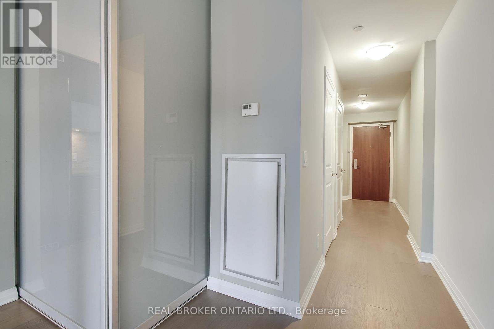 810 - 8 Mercer Street, Toronto, Ontario  M5V 0C4 - Photo 13 - C12568998