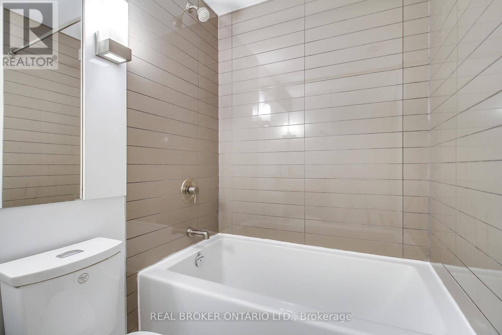 810 - 8 Mercer Street, Toronto, Ontario  M5V 0C4 - Photo 27 - C12568998