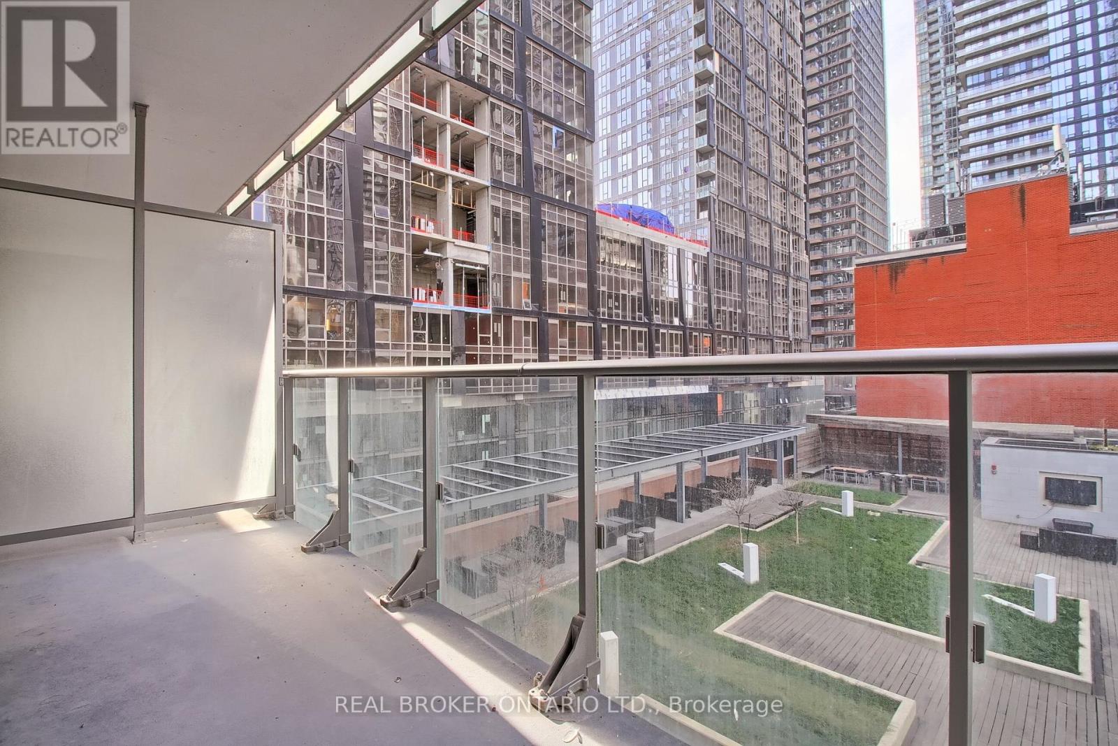 810 - 8 Mercer Street, Toronto, Ontario  M5V 0C4 - Photo 29 - C12568998