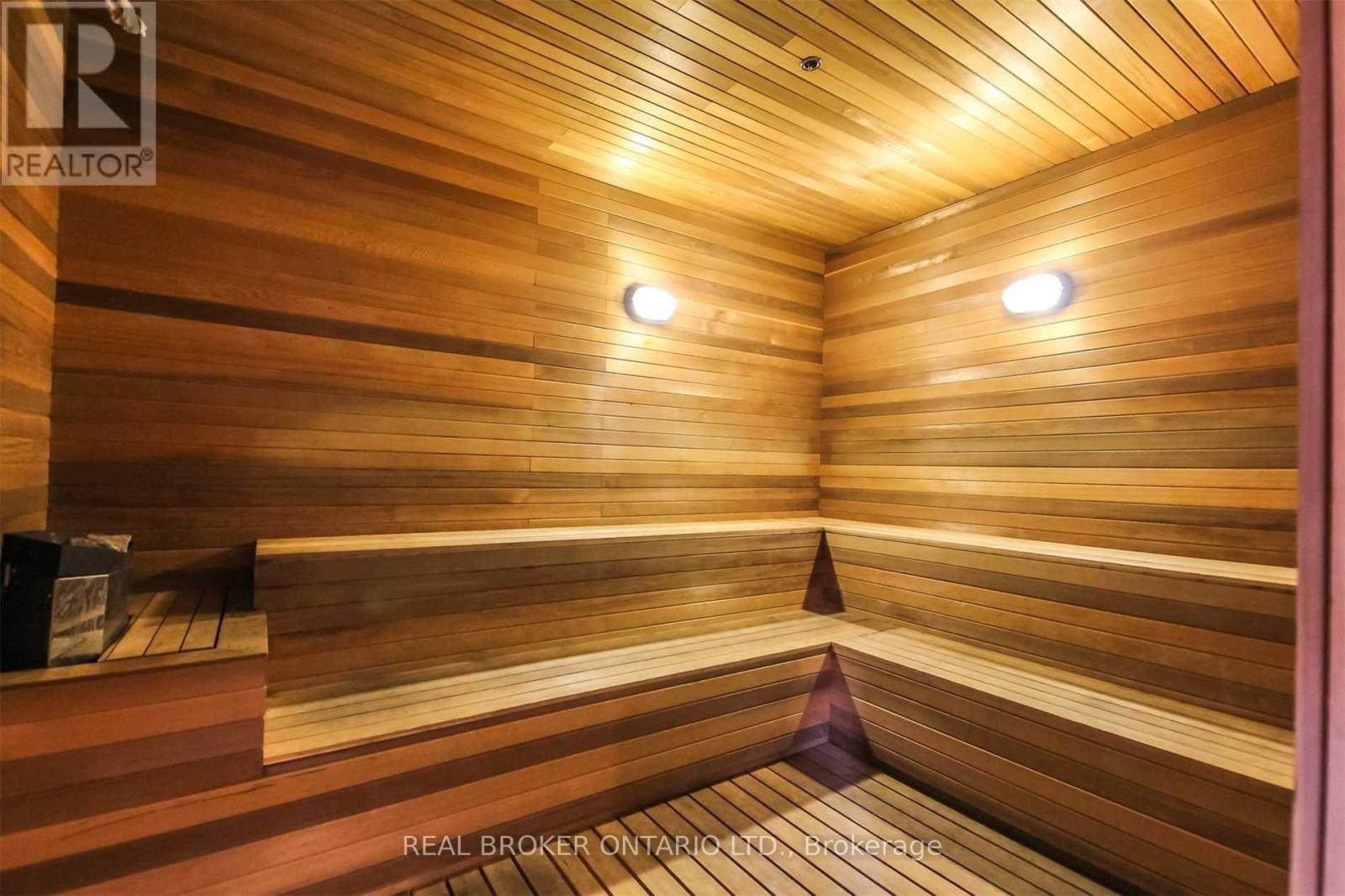 810 - 8 Mercer Street, Toronto, Ontario  M5V 0C4 - Photo 34 - C12568998