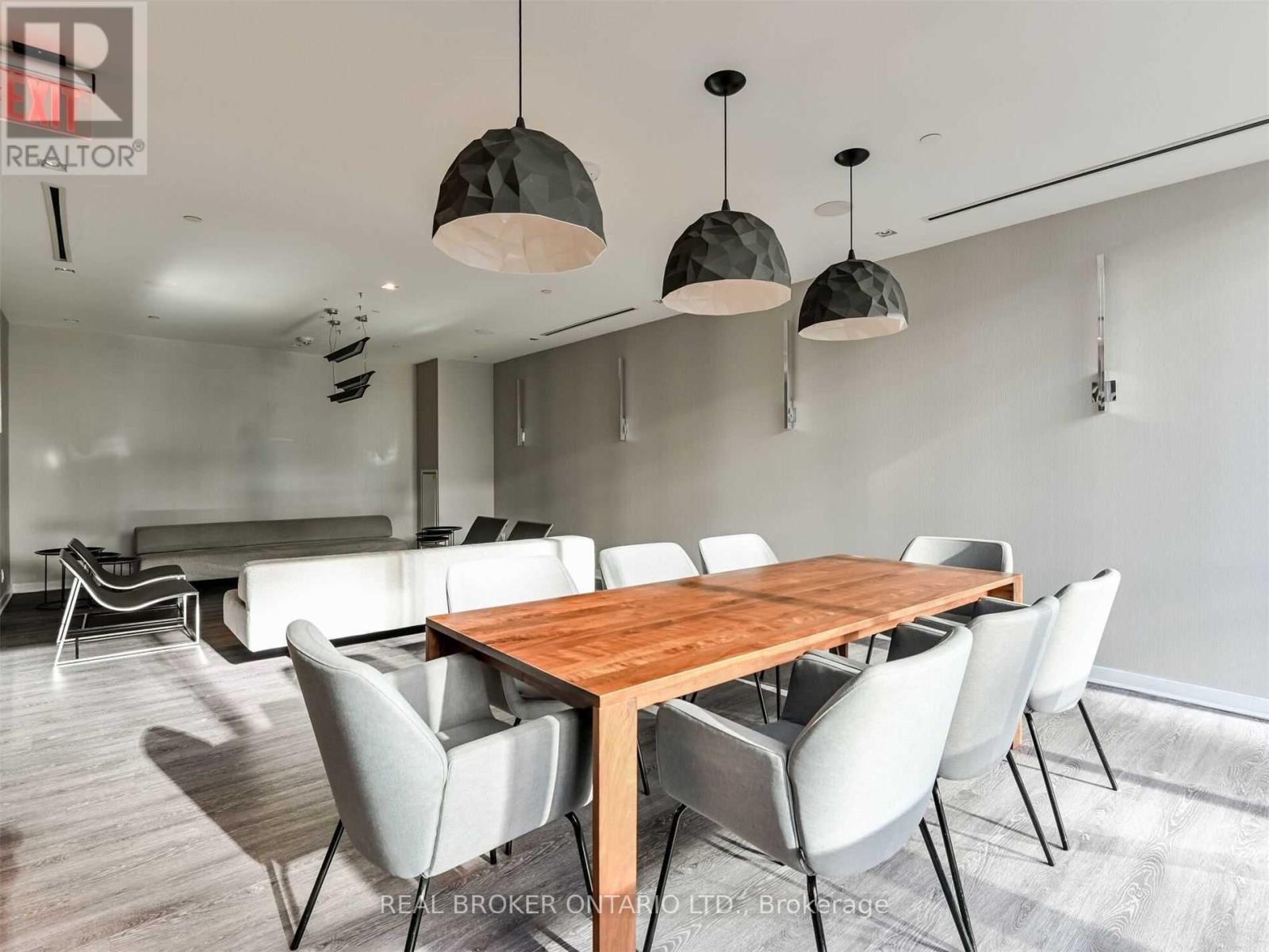 810 - 8 Mercer Street, Toronto, Ontario  M5V 0C4 - Photo 36 - C12568998