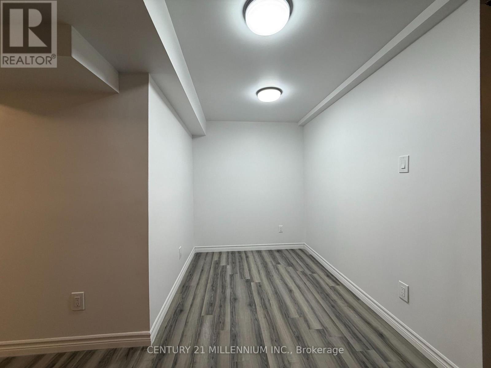 56 Nuttall Street, Brampton (Westgate), Ontario  L6S 4V4 - Photo 33 - W12409288