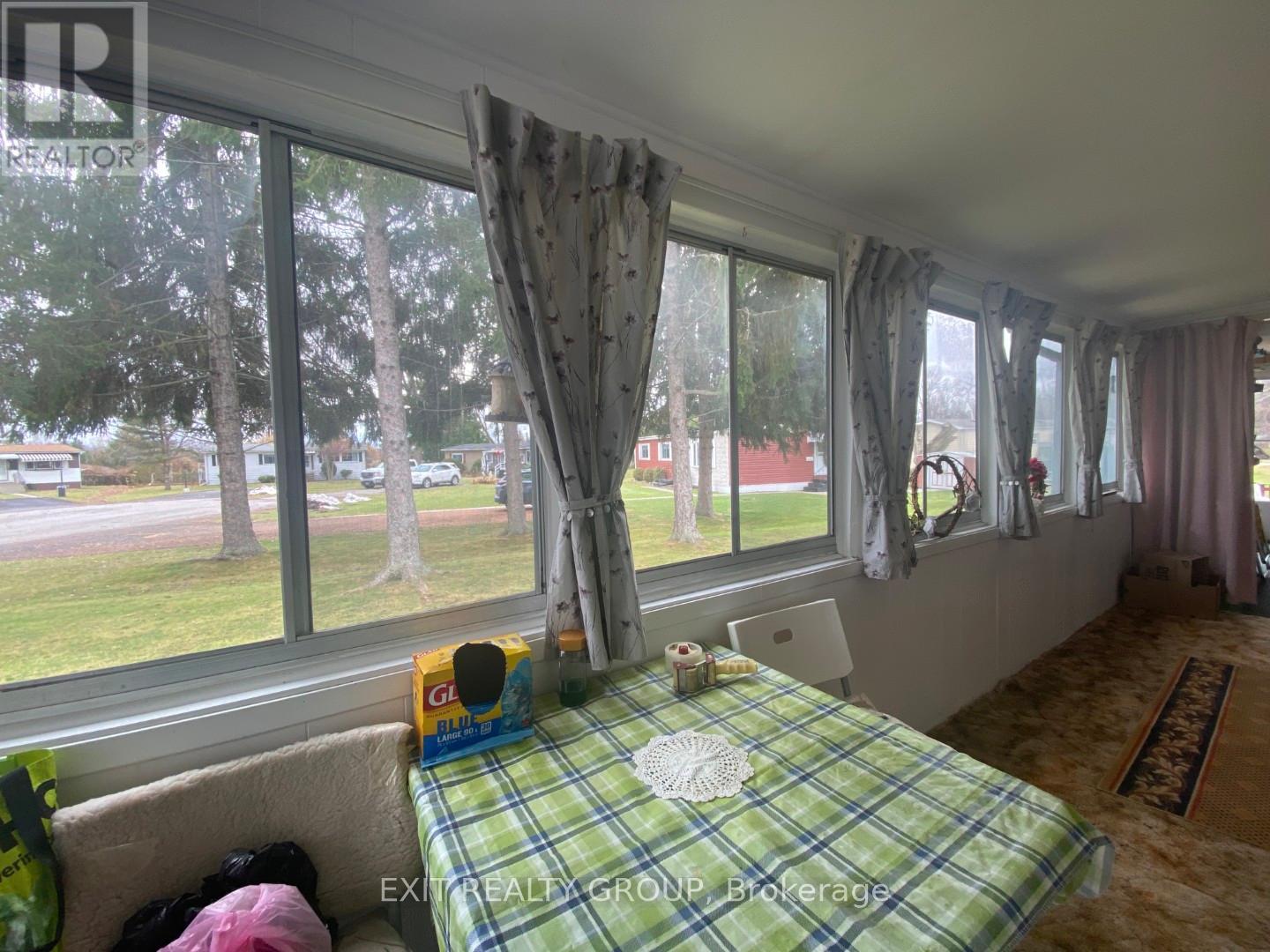 173 - 63 Whites Road, Quinte West, Ontario  K9V 5P5 - Photo 8 - X12567920