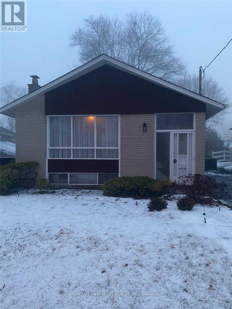 5 CADDY DRIVE, Toronto, Ontario