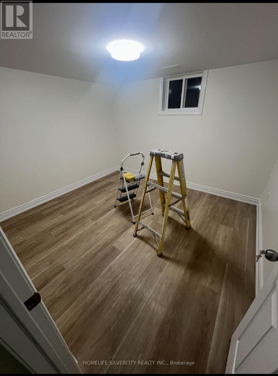 5 Caddy Drive, Toronto, Ontario  M1G 2E9 - Photo 7 - E12568974