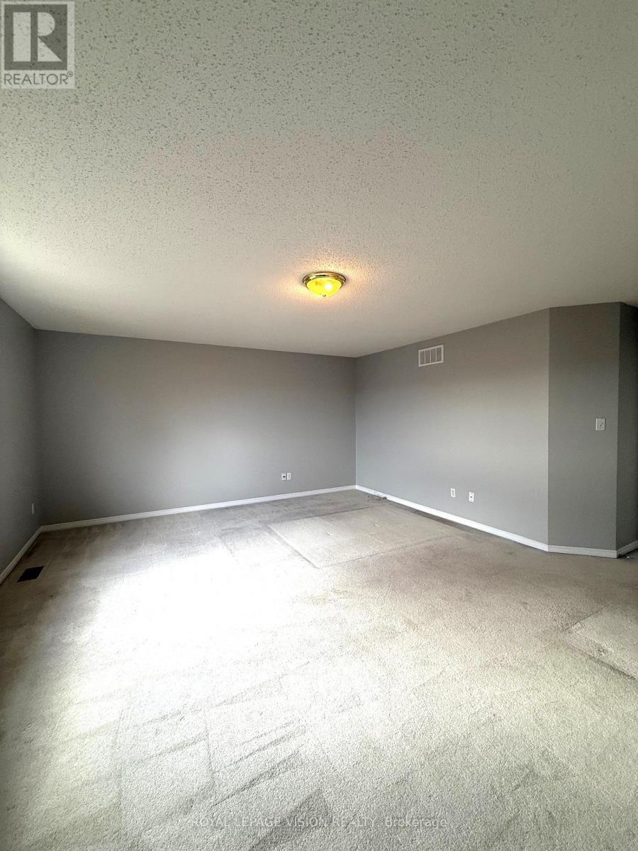 594 Flagstone Court, Oshawa, Ontario  L1K 2Z8 - Photo 14 - E12569034