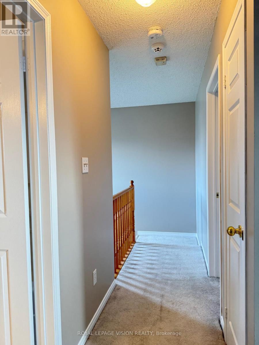 594 Flagstone Court, Oshawa, Ontario  L1K 2Z8 - Photo 19 - E12569034