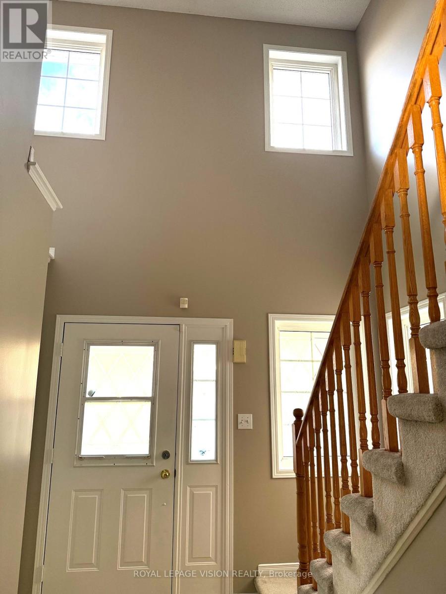 594 Flagstone Court, Oshawa, Ontario  L1K 2Z8 - Photo 6 - E12569034