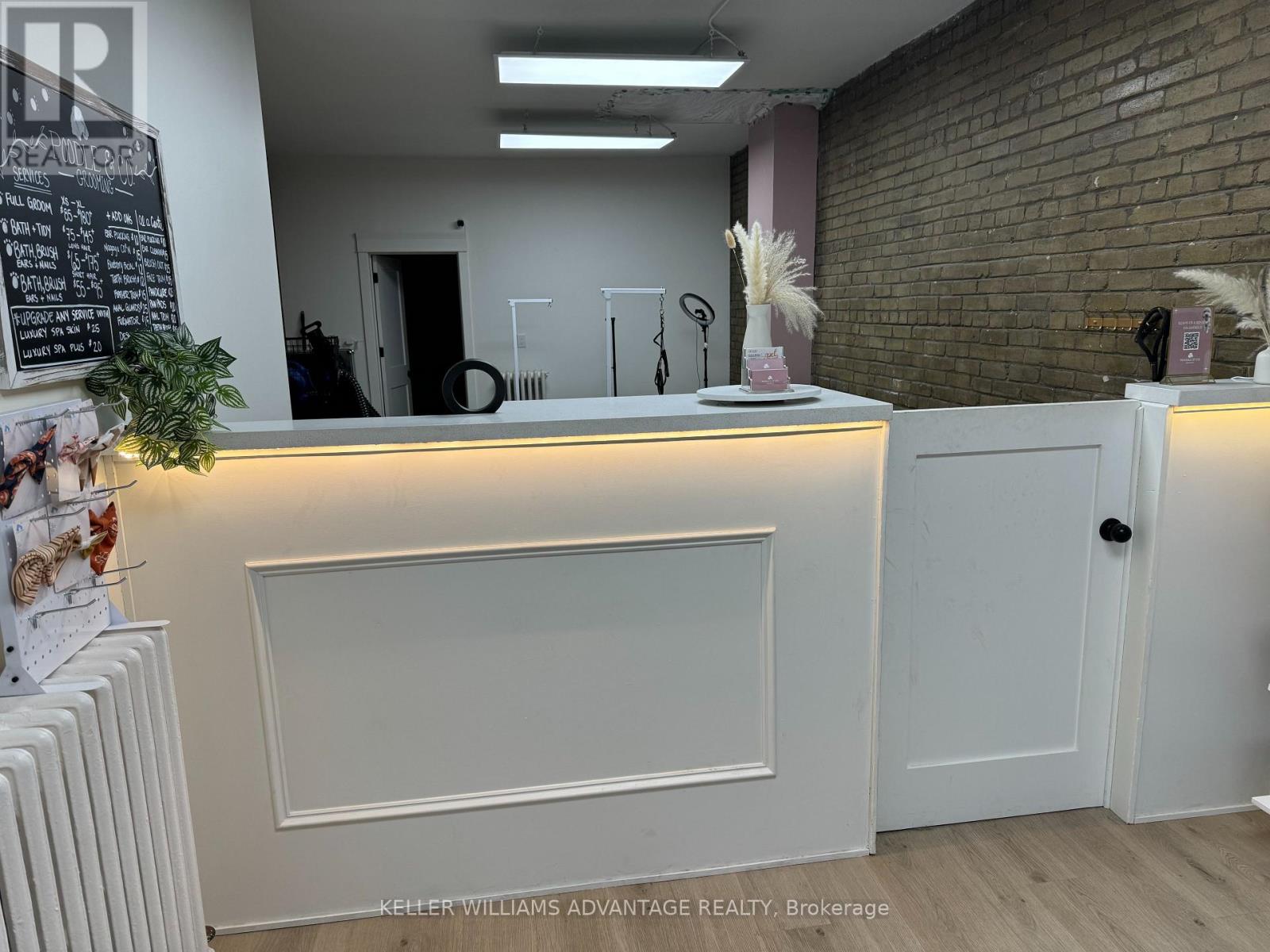 1582 Queen Street E, Toronto, Ontario  M4L 1G1 - Photo 10 - E12569038