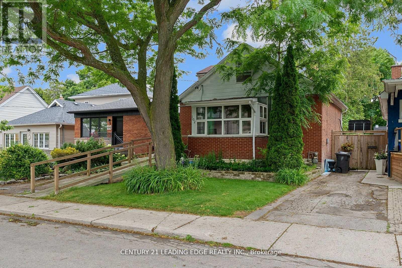 102 Kalmar Avenue N, Toronto, Ontario  M1N 3G4 - Photo 4 - E12569040