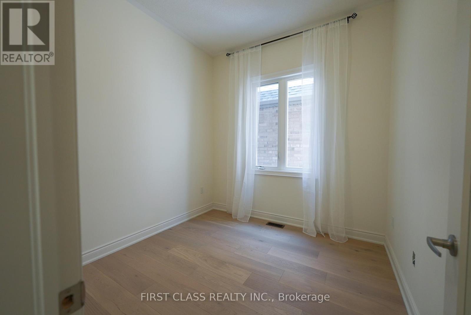 72 Boccella Crescent, Richmond Hill, Ontario  L4B 0H9 - Photo 14 - N12569014