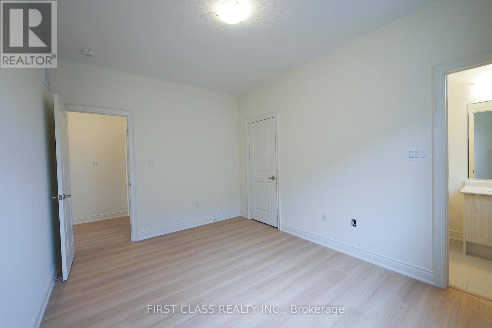 72 Boccella Crescent, Richmond Hill, Ontario  L4B 0H9 - Photo 32 - N12569014