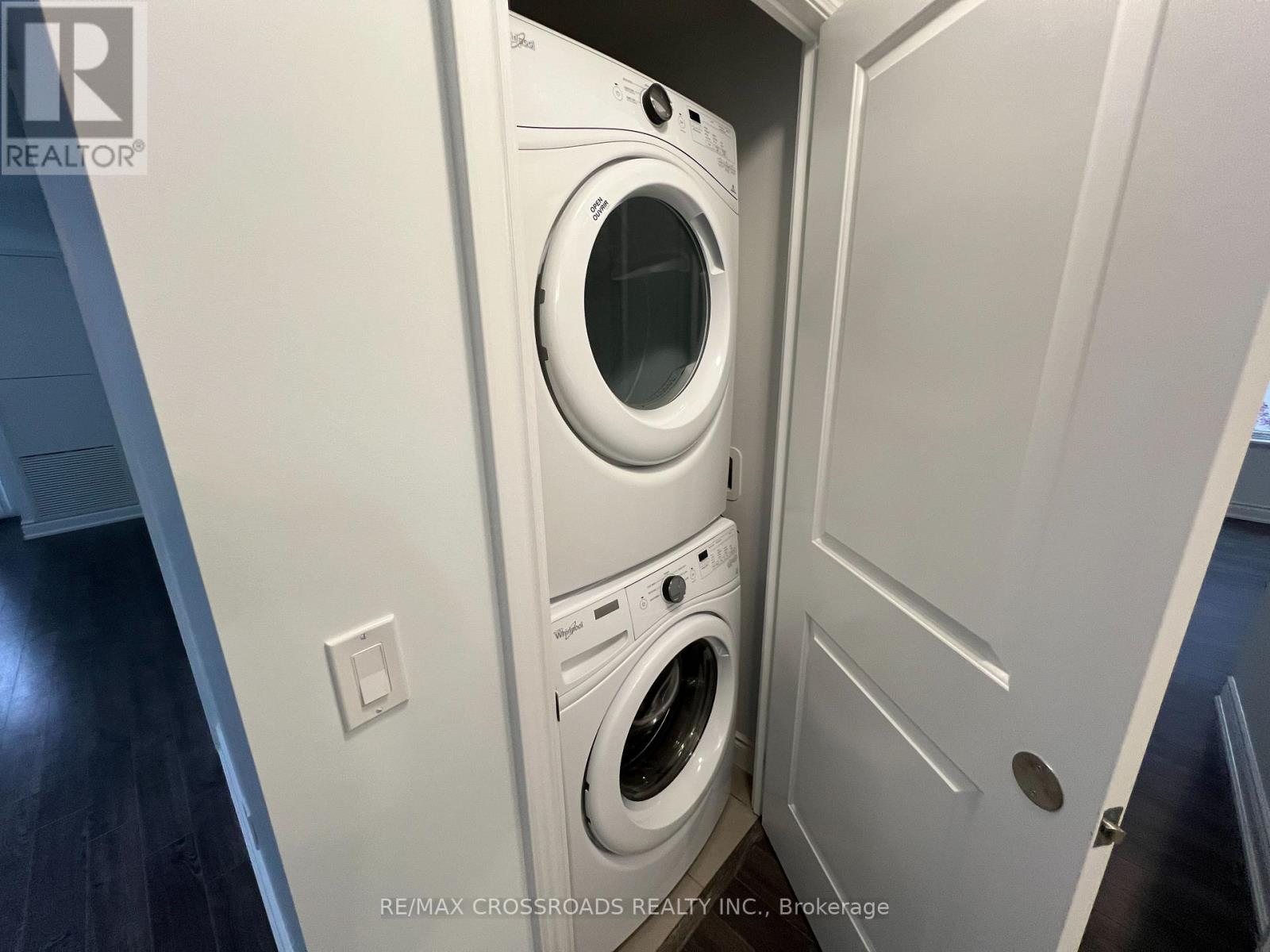 502 - 38 Cedarland Drive, Markham, Ontario  L6G 1C7 - Photo 14 - N12569022