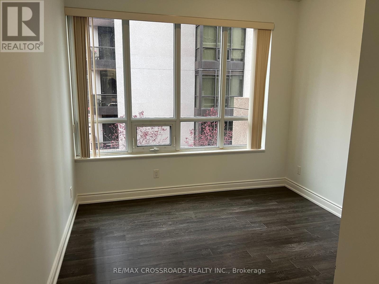 502 - 38 Cedarland Drive, Markham, Ontario  L6G 1C7 - Photo 15 - N12569022