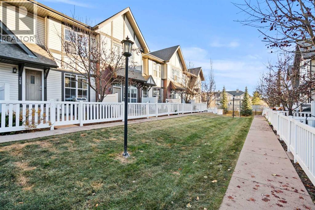162 New Brighton Villas Se, Calgary, Alberta  T2Z 0T7 - Photo 31 - A2271616