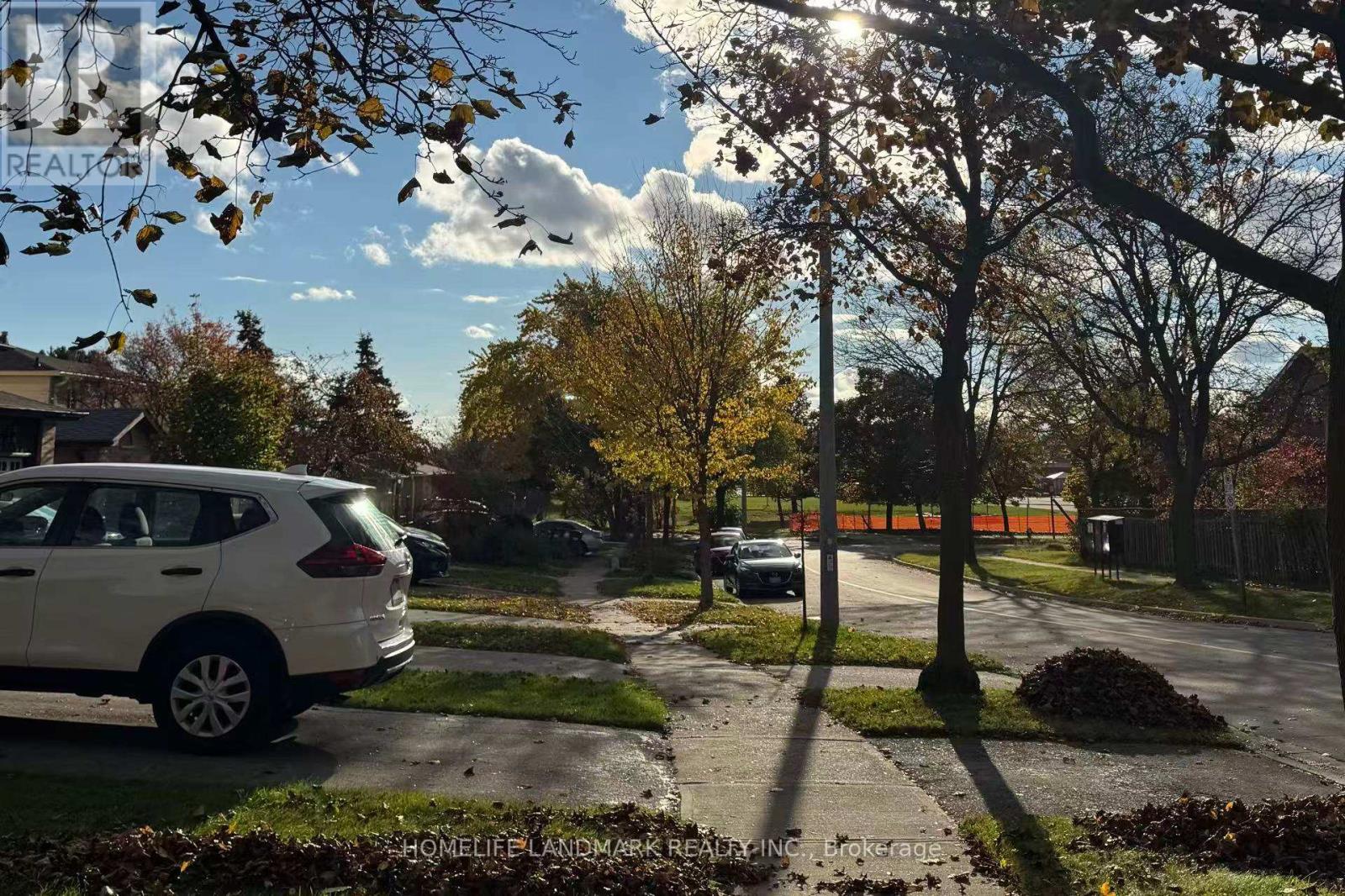 3108 Plum Tree Crescent, Mississauga, Ontario L5N 4W9 - Photo 47 - W12568986