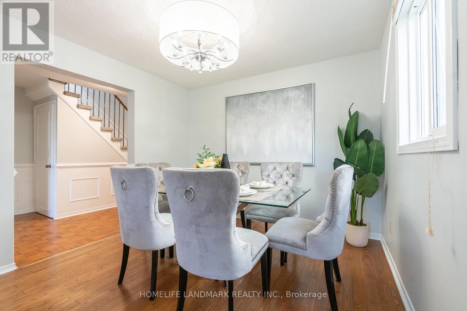 3108 Plum Tree Crescent, Mississauga, Ontario L5N 4W9 - Photo 7 - W12568986