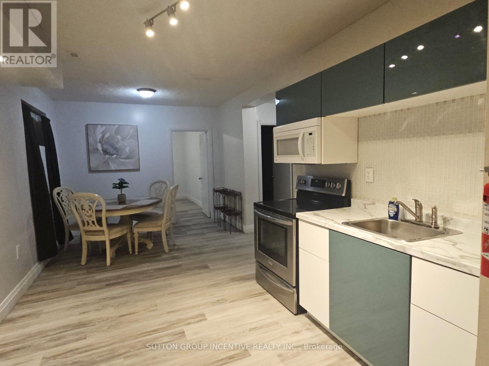 Unit 2 - 2091 25 Street, Innisfil, Ontario  L9S 1Z4 - Photo 4 - N12559060