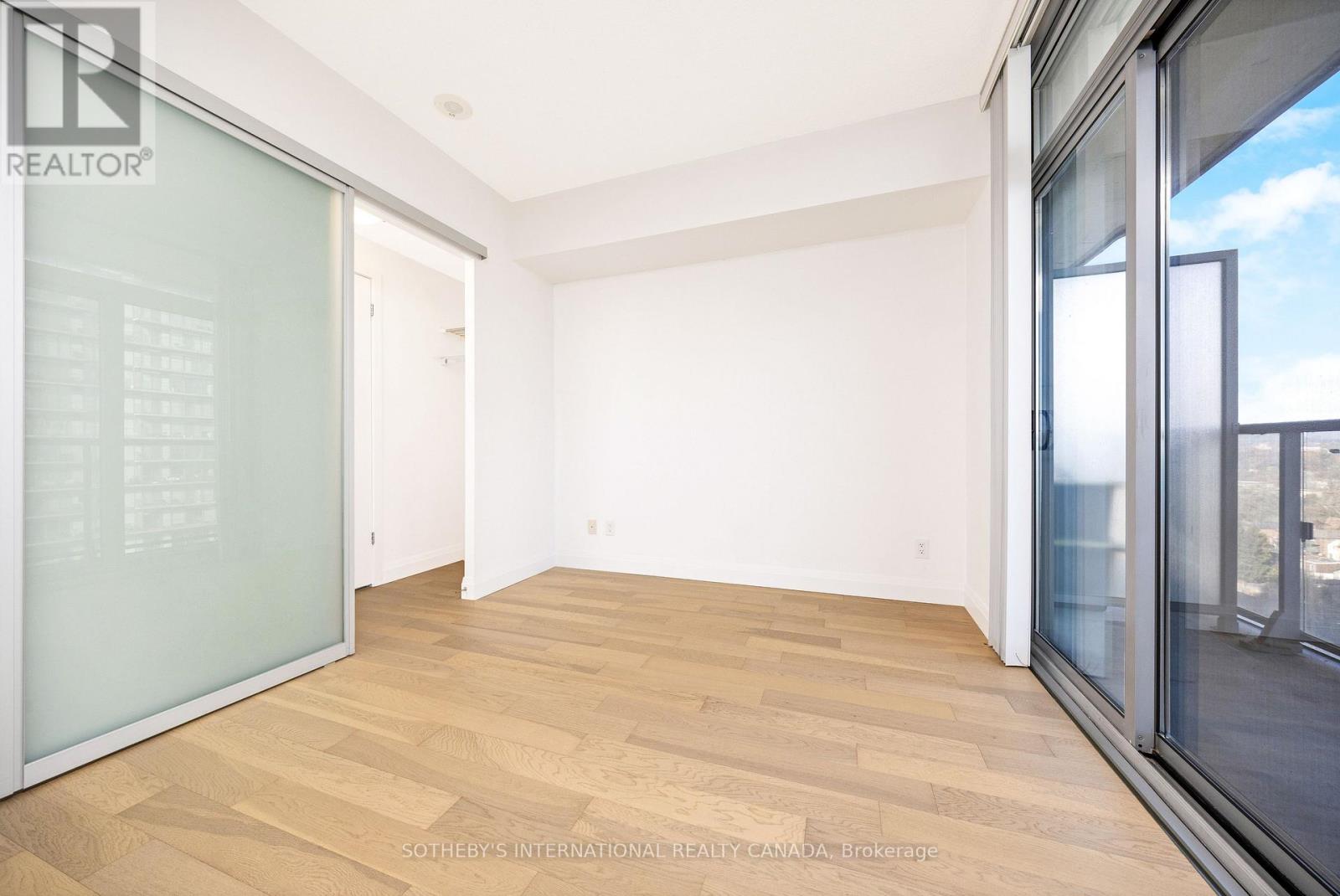 1601 - 105 The Queensway Avenue, Toronto, Ontario  M6S 5B5 - Photo 19 - W12566726