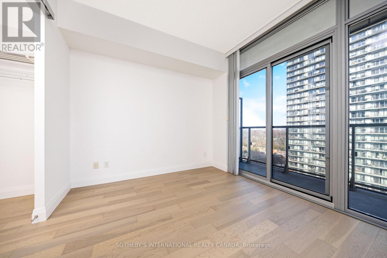 1601 - 105 The Queensway Avenue, Toronto, Ontario  M6S 5B5 - Photo 20 - W12566726