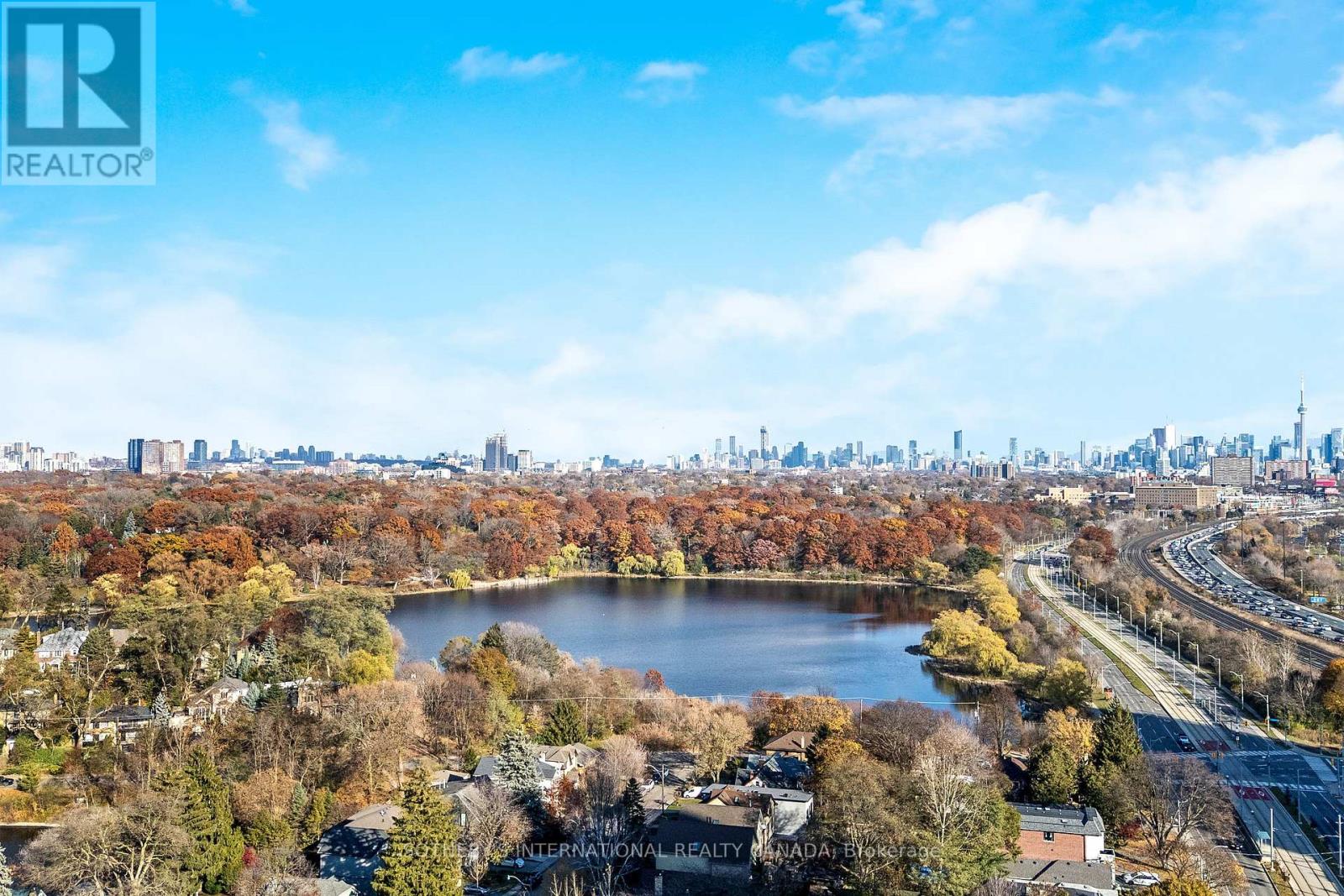 1601 - 105 The Queensway Avenue, Toronto, Ontario  M6S 5B5 - Photo 40 - W12566726