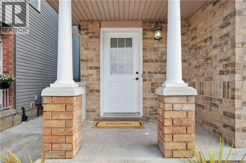 114 Woodbine Avenue, Kitchener, Ontario  N2R 1X4 - Photo 4 - 40784381